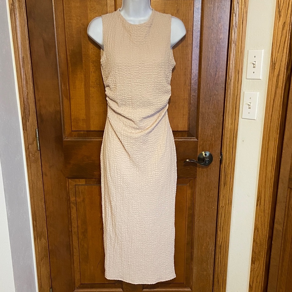 See You Monday Texture beige ruched midi dress New BodyCon style Size Large